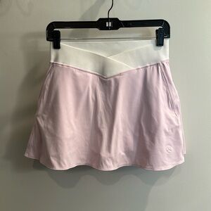 Lululemon tennis skirt Size 6